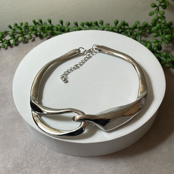 Silver Metal Asymmetrical Necklace - Picture 10 of 13